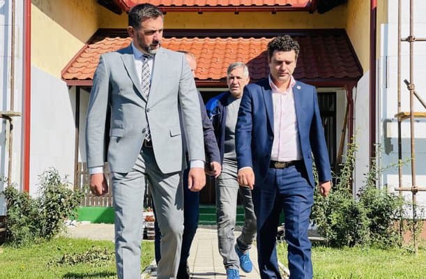 Ministar Ramić i načelnik Janjetović zajedno u izgradnji Bosanske Kostajnice