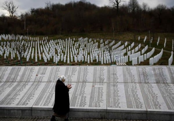 Majke poručuju: Ko negira genocid nije dobrodošao u Srebrenicu