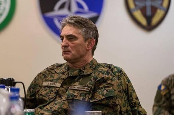Komšić: Sve dok ovakvi ljudi bivaju slavljeni kao rehabilitovani nacionalni heroji moramo se pomiriti sa tim da je zlo među nama.