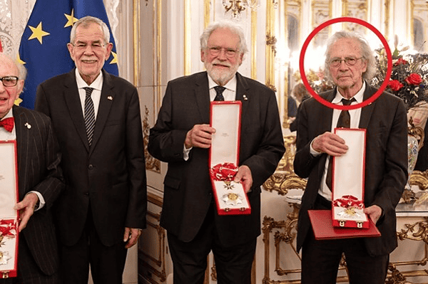 Austrija: Consilium Bosniacum uputio protestno pismo zbog uručenja medalje Handkeu