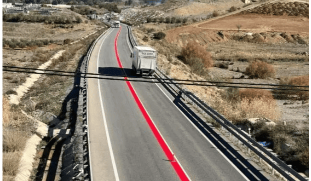 Nova saobraćajna pravila: Šta znače crvene linije na putevima?