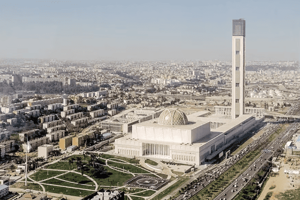 Otvorena najveća džamija u Africi, može primiti 120.000 ljudi