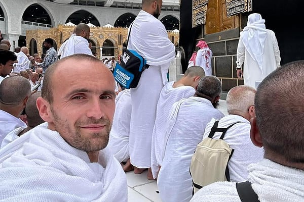 Amel Tuka iz Meke uputio ramazansku čestitku