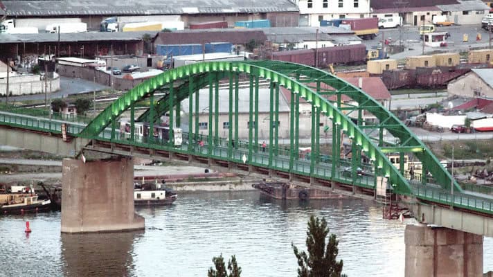 Rušenje Savskog mosta: Eksplozivom ubijeno do 150 osoba