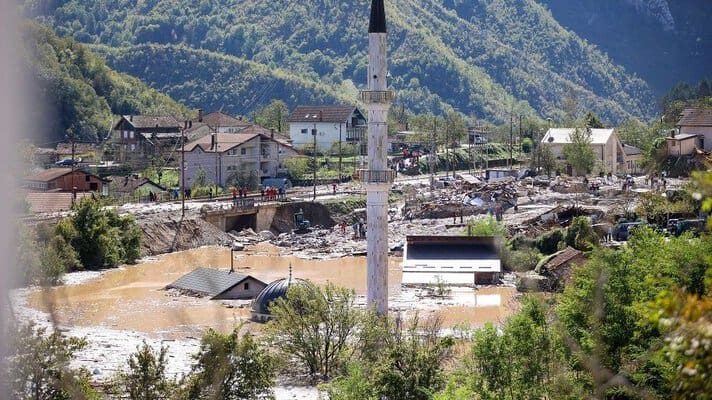 Donja Jablanica: U ruševinama pronađen zagrljen bračni par