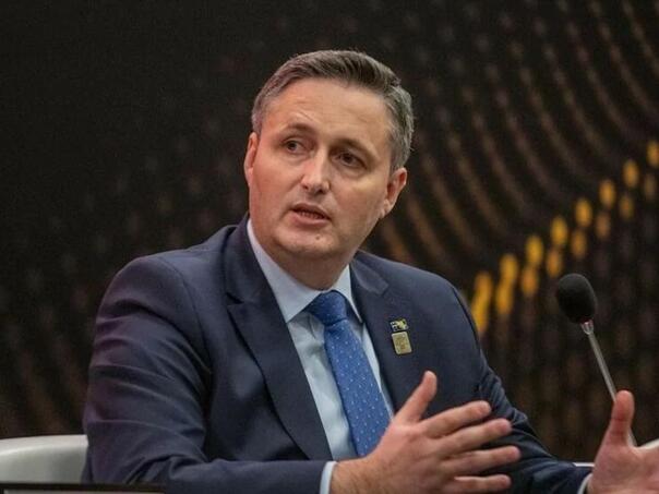 Bećirović u New Yorku upozorio Francusku na pokušaje podrivanja Dejtonskog sporazuma