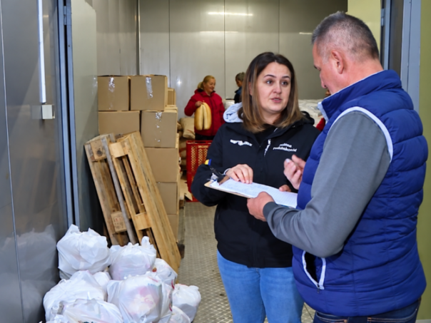 Merhamet u USK priprema najugroženije za zimu, osim hrane potreban i ogrjev