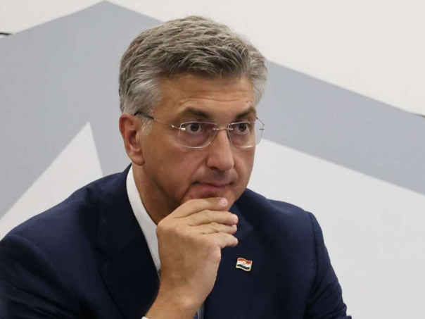 Plenković traži rješavanje svih otvorenih pitanja s Crnom Gorom prije podrške za EU