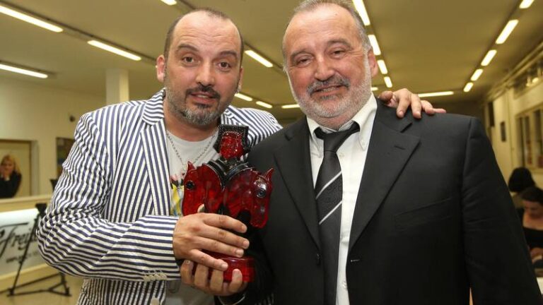 Tony Cetinski se emotivnom objavom oprostio od oca Mirka